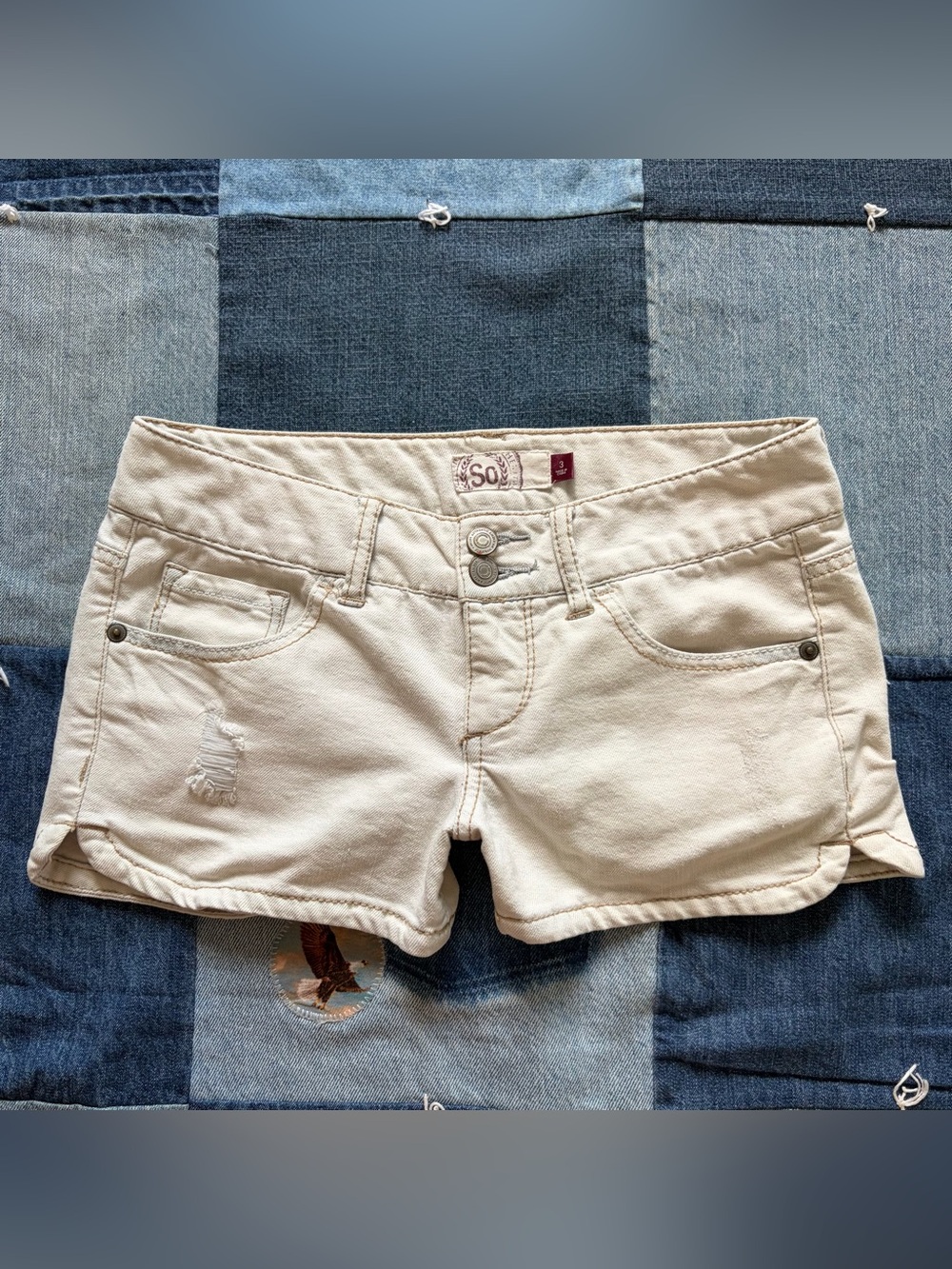 vtg y2k low rise SO cream micro mini shorts embroidered pockets size 3